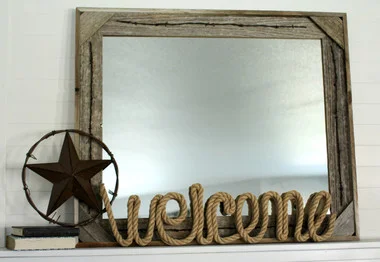 Rustic Mirror – Cornerblock Barnwood with Barbed Wire